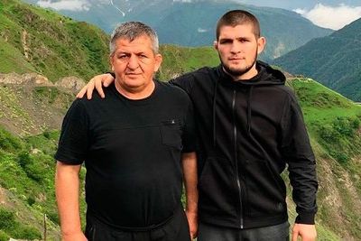 Хабиб Нурмагомедов обратился к отцу после завершения карьеры