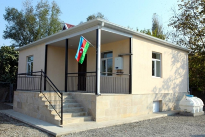 Семьи шехидов и инвалиды Карабахской войны получили дома в 4 районах Азербайджана