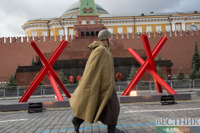 Музей инсталляций под открытым небом на Красной площади в честь годовщины военного парада 1941 года (фоторепортаж)
