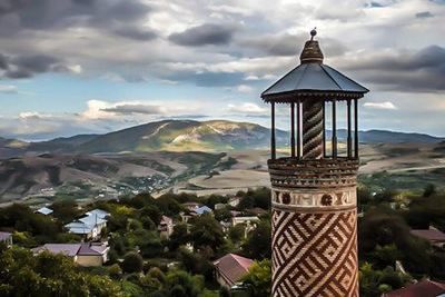 Западный Азербайджан нарастит поставки цемента для восстановления Карабаха