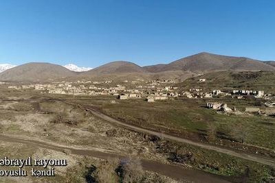 Оккупанты оставили одни руины от села Ховуслу Джебраильского района (ВИДЕО)