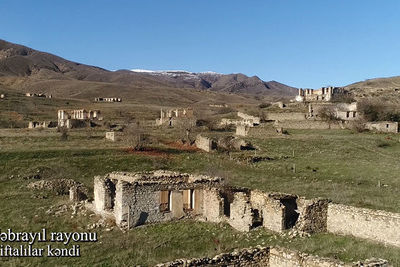 Вот как выглядит село Нифталылар в Джебраильском районе Азербайджана (ВИДЕО)