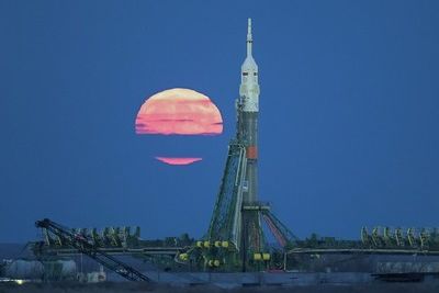 Россия отказывается от космического туризма?