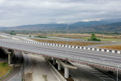 Грузия получит кредит ЕИБ на модернизацию трассы Восток-Запад