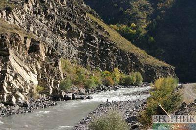 Спасатели четвертые сутки не могут найти российского туриста в горах Абхазии