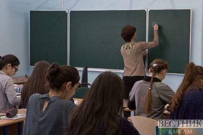Казахстанские власти задумались над сокращением школьных каникул 