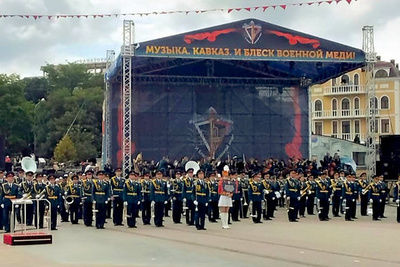 Фестиваль военных оркестров в Ессентуках открыли 15 коллективов