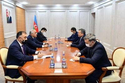Азербайджанский премьер-министр встретился с казахстанским вице-премьером