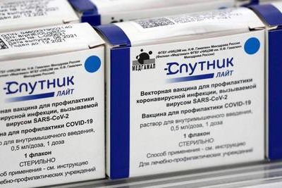 Ливия получила первую партию российской вакцины &quot;Спутник Лайт&quot;