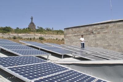 ОАЭ поможет Армении заменить энергию АЭС на солнечную