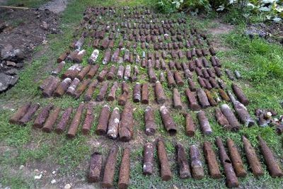 На кубанском хуторе обнаружили целый склад снарядов времен войны