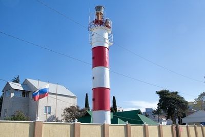 Адлерский маяк назван именем адмирала Комарицына 