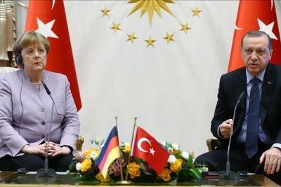 Эрдоган встретился с Меркель в Стамбуле