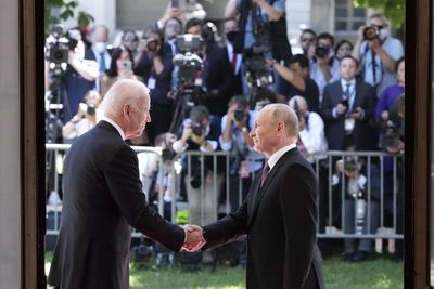 Москва и Вашингтон договорились о встрече президентов 