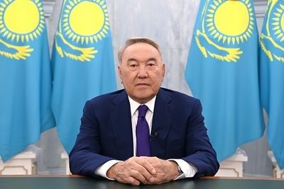 Назарбаев сделал Токаева председателем партии Nur Otan