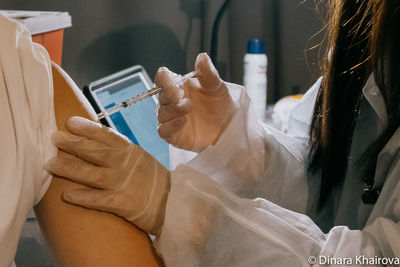 Обязательную вакцинацию от коронавируса могут ввести в Узбекистане