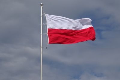 Польша начала изымать российскую недвижимость в Варшаве
