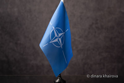 Генсек НАТО пообещал Украине продолжить поставки вооружений
