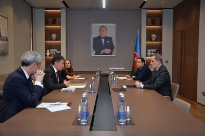 Байрамов и посол по &quot;Восточному партнерству&quot; МИД Франции обсудили нормализацию отношений с Арменией