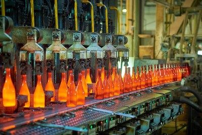 В Чегеме заработал мощный завод по производству стеклотары