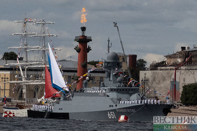 Россия празднует День Военно-морского флота