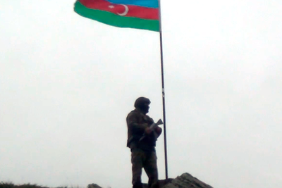 Азербайджанские военные занимаются инженерным обеспечением на вершине Буздух и других важных высотах