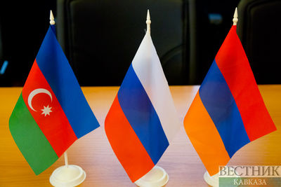 Баку и Ереван обсуждают границу в Москве 
