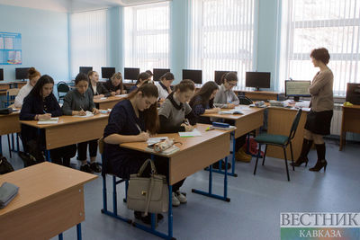 Школы Донбасса перешли на российскую программу обучения