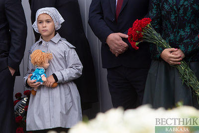 &quot;Дети не должны умирать&quot;. В Москве вспоминают жертв бесланской трагедии