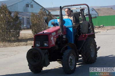Смертельное ДТП с трактором произошло в Казахстане