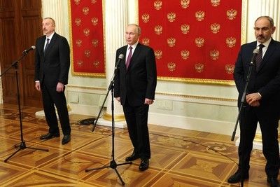Ереван подтвердил встречу Путина, Алиева и Пашиняна в Сочи
