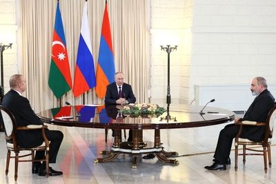 Путин, Алиев и Пашинян согласовали заявление по итогам встречи в Сочи