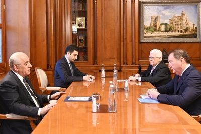 Али Асадов и спикер Нацсобрания Дагестана встретились в Баку