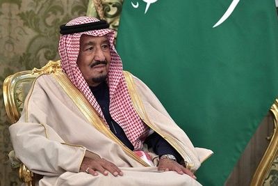 Король Салман пригласил президента Раиси в Саудовскую Аравию