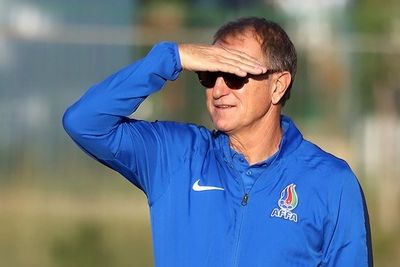 Главный тренер сборной Азербайджана сохранил свой пост