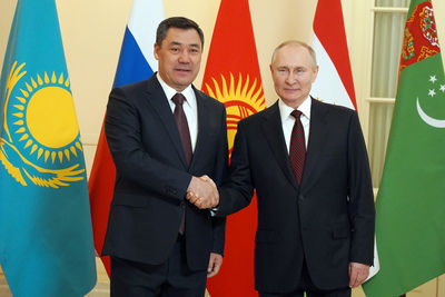 В Москву на День Победы приедет президент Кыргызстана