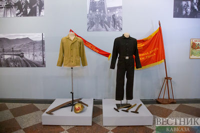 Выставка к столетию Гейдара Алиева на Казанском вокзале в Москве