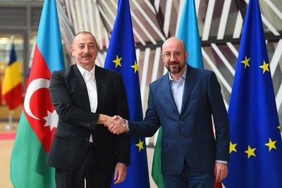Ильхам Алиев в Брюсселе встретился с Шарлем Мишелем