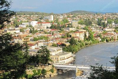 Чем заняться в Кутаиси: что посмотреть и где жить?