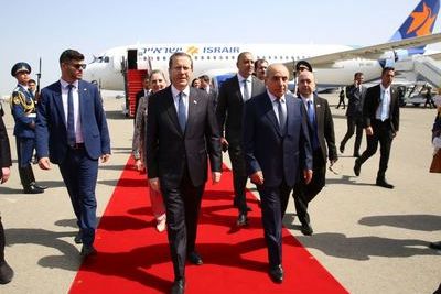 Президент Израиля начал исторический визит в Баку
