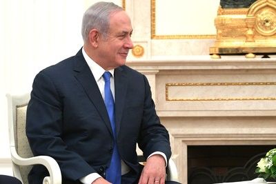 Нетаньяху сделали операцию - все визиты отложены