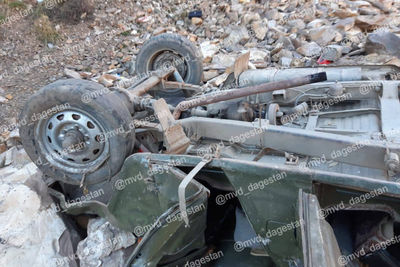 Автомобиль &quot;УАЗ&quot; упал с обрыва в Дагестане – есть жертва