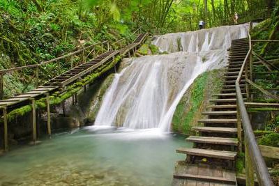 «33 водопада» в Сочи изменили график работы