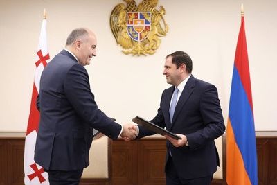 Армения и Грузия оформили план сотрудничества в оборонной сфере 