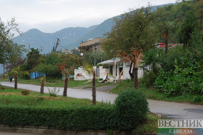 Шторм в Абхазии - Гагра остается без воды