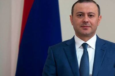 Секретарь Совбеза Армении едет в Великобританию