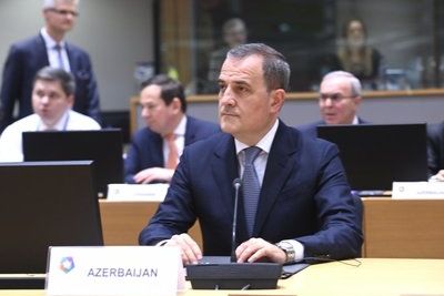 Азербайджан обеспокоен &quot;подстрекательской риторикой&quot; некоторых членов ЕС