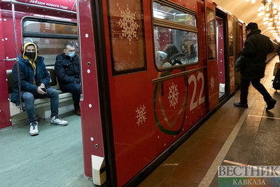 Власти Москвы сделали общественный транспорт в Новый год бесплатным