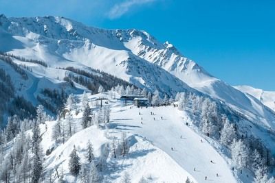 Где покататься на лыжах в Европе: 5 лучших курортов