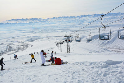 Где в Киргизии покататься на горных лыжах?